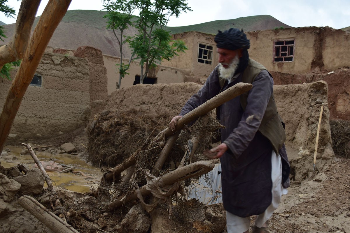 Stotine ljudi poginulo u poplavama u Avganistanu