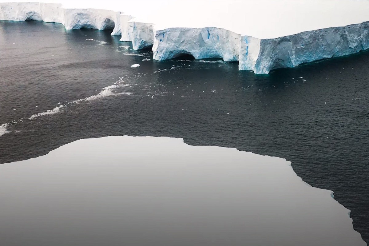 Nešto se događa ispod najopasnije sante leda "Sudnjeg dana" (VIDEO)