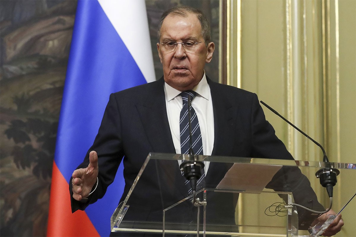 Lavrov: Američko oružje je već korišteno izvan zone sukoba u Ukrajini