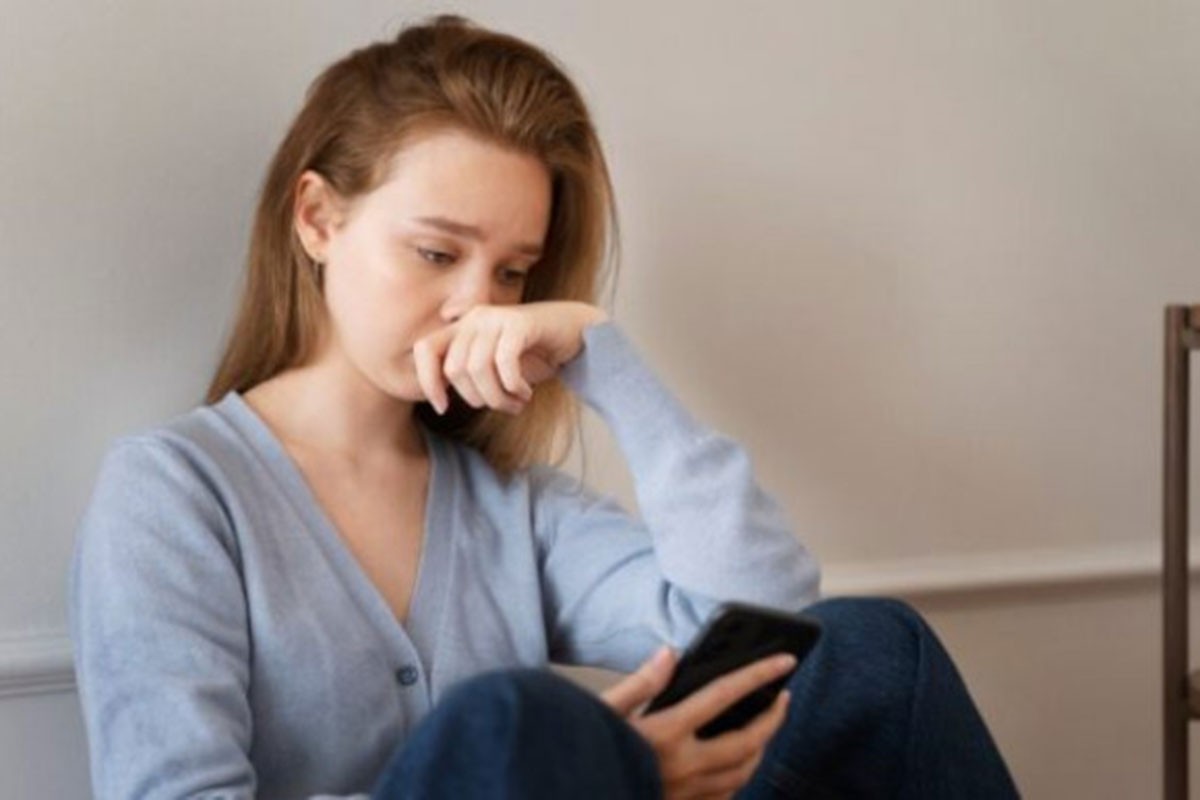 Tinejdžerke padaju u depresiju zbog društvenih mreža