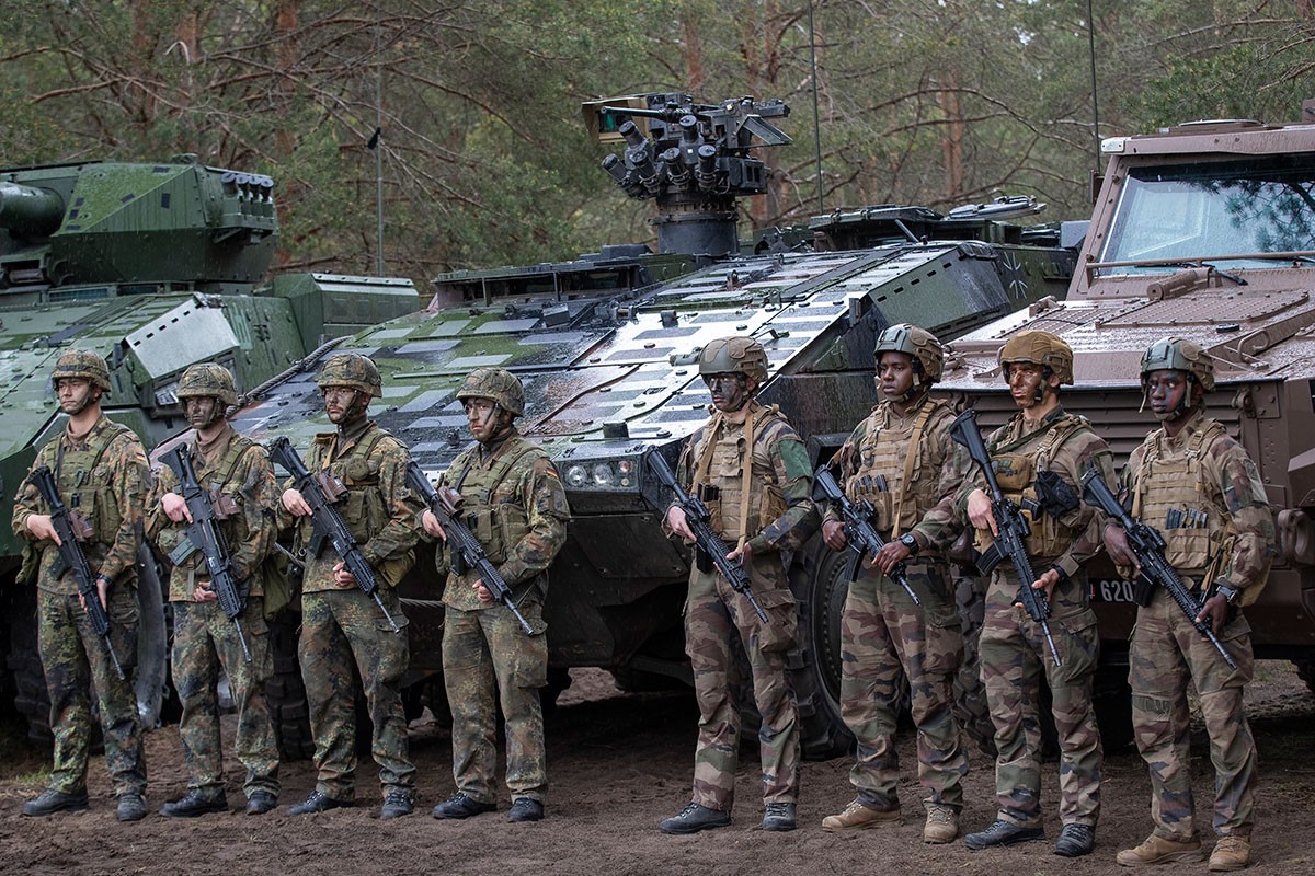 Spiegel: Neke NATO članice mogle bi slati vojnike u Ukrajinu