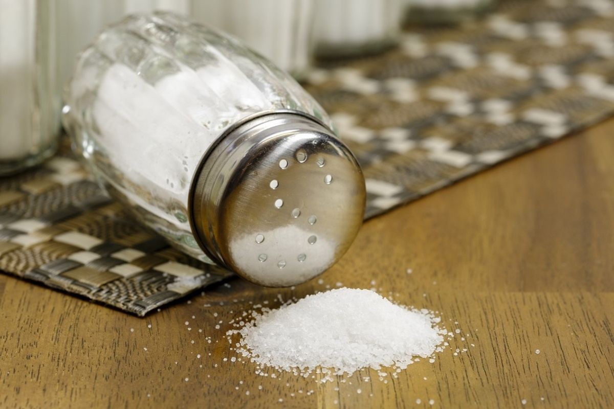 Previše soli u hrani rizik od raka želuca