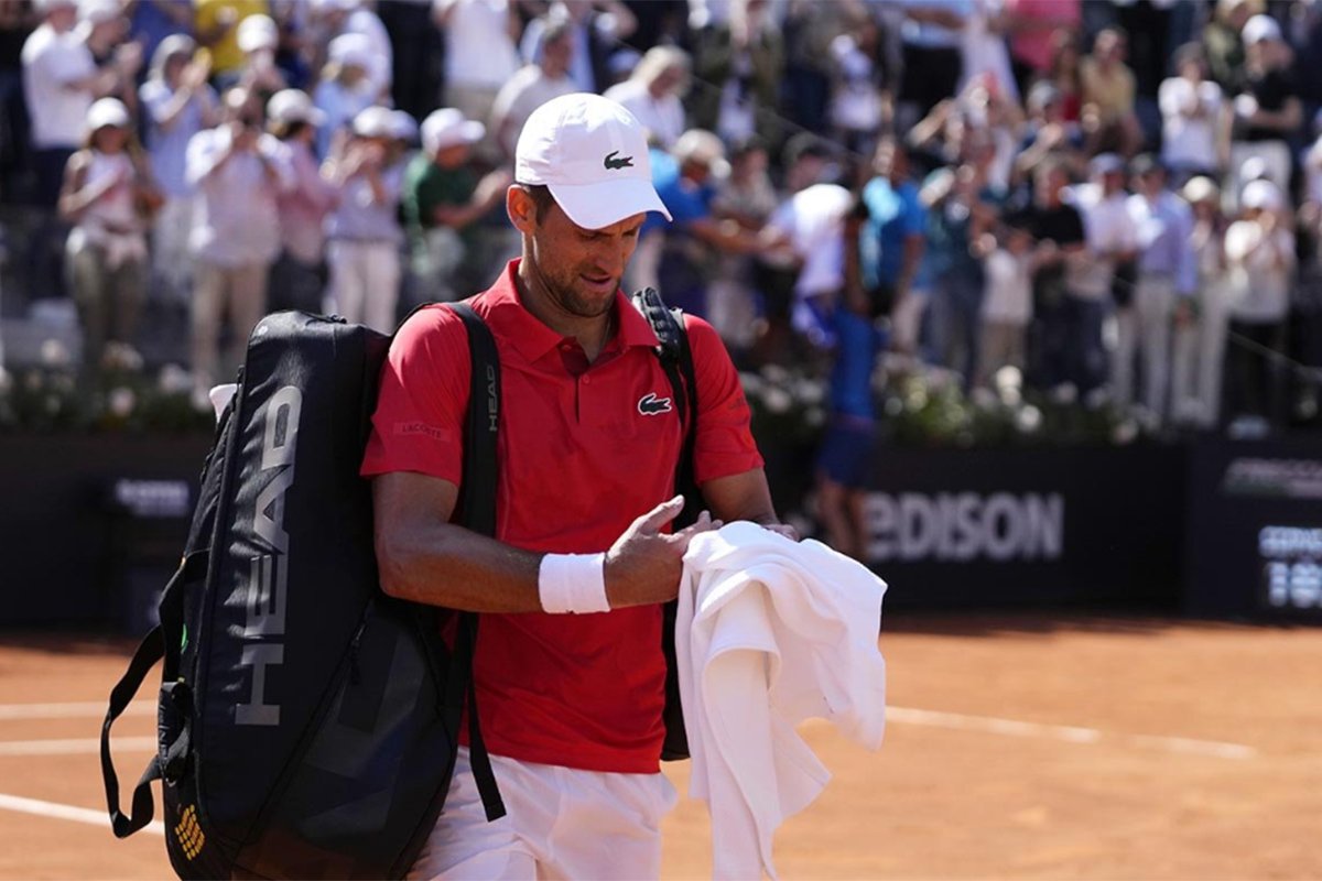 Novak Đoković operisan