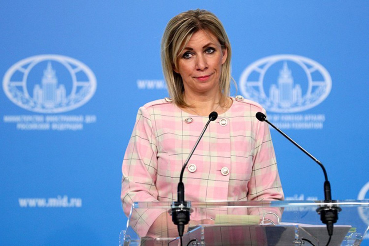 Zaharova se obrušila na Makrona