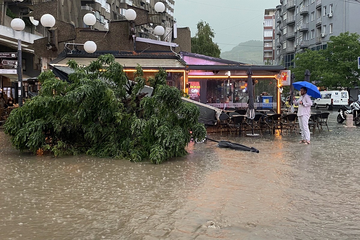 Jedna osoba poginula u nevremenu u Srbiji