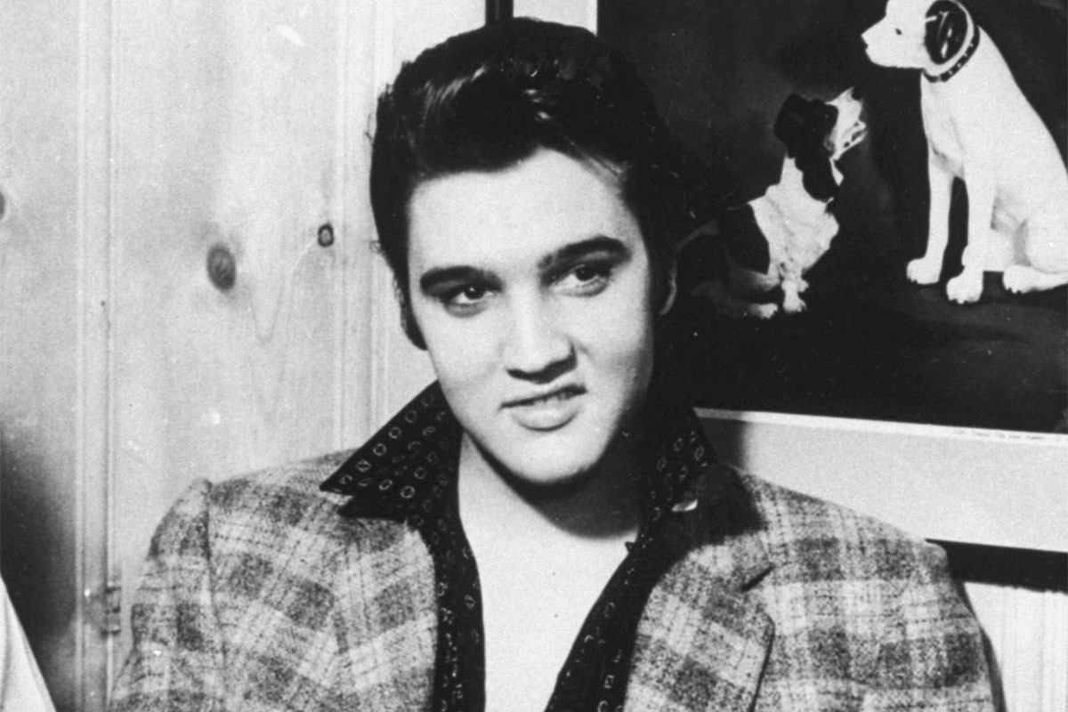 Cipele Elvisa Prislija prodate za 120.000 funti (FOTO)