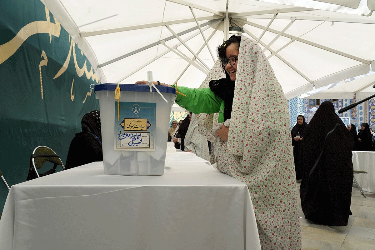 U Iranu produženo glasanje na predsjedničkim izborima zbog vrućine