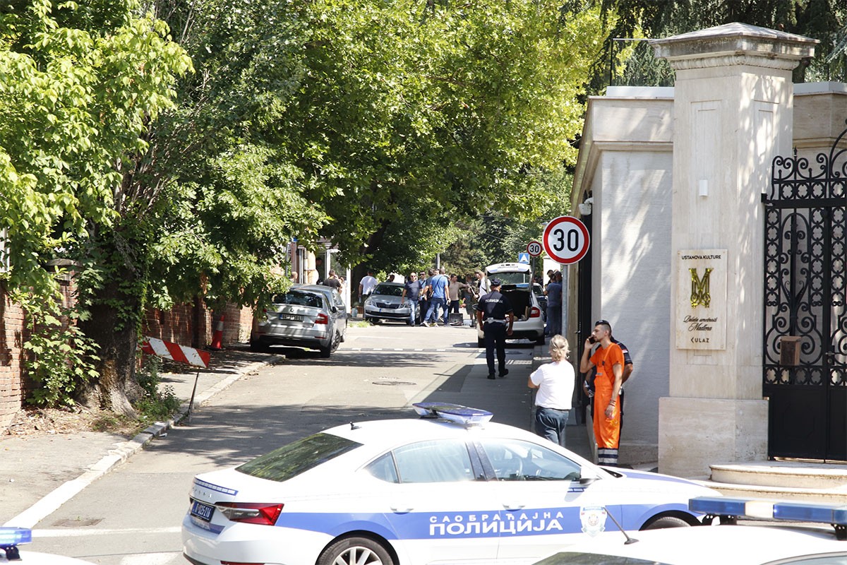 Pogledajte kako svjetski mediji izvještavaju o terorističkom napadu u Beogradu