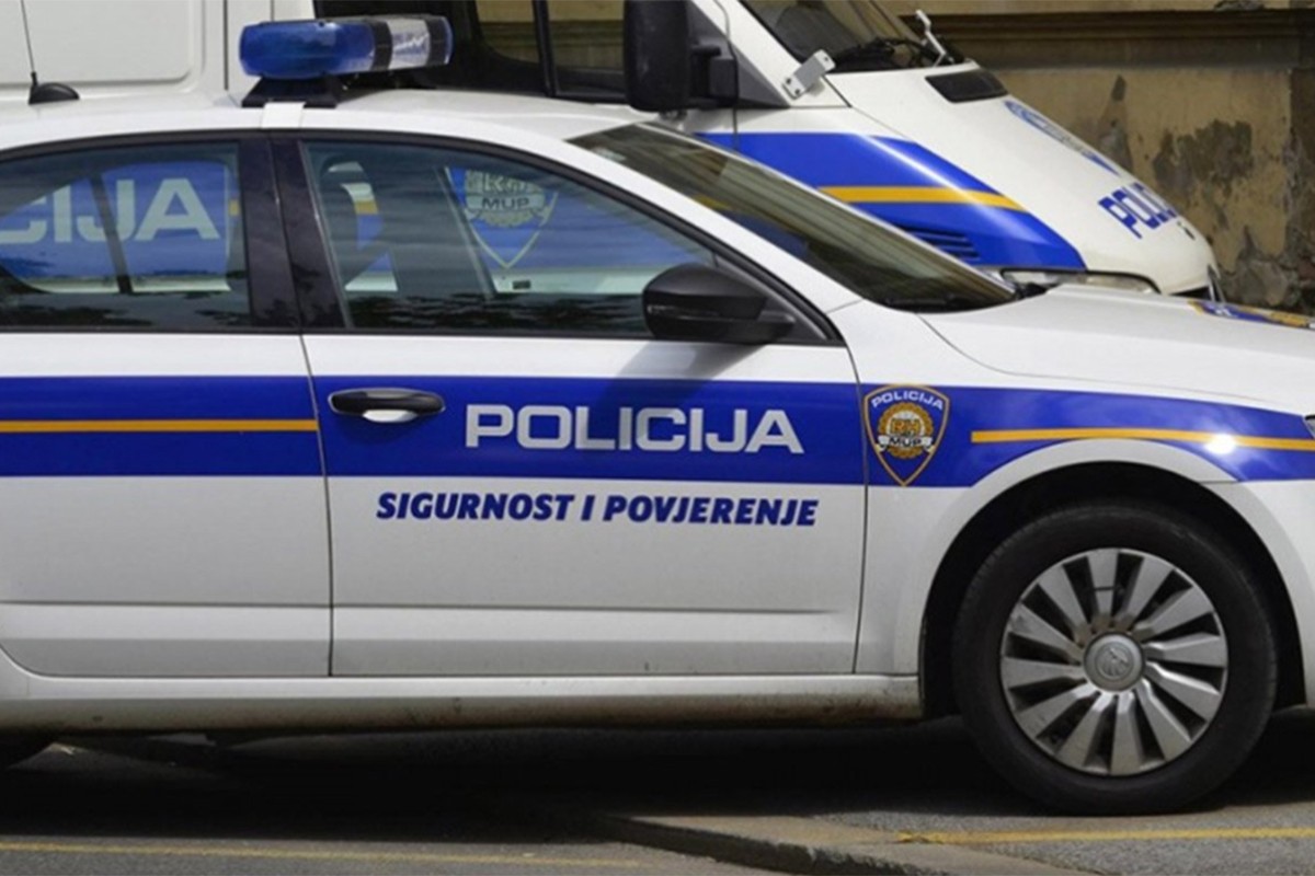 Teška nesreća u Istri: U sudaru busa i auta 14 povrijeđenih, među njima 8 djece