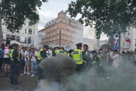 Grmi u Berlinu: Španci i Englezi jedni pored drugih, policija u pripravnosti (VIDEO)