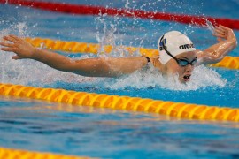 Lana Pudar u polufinalu trke 200 m delfin