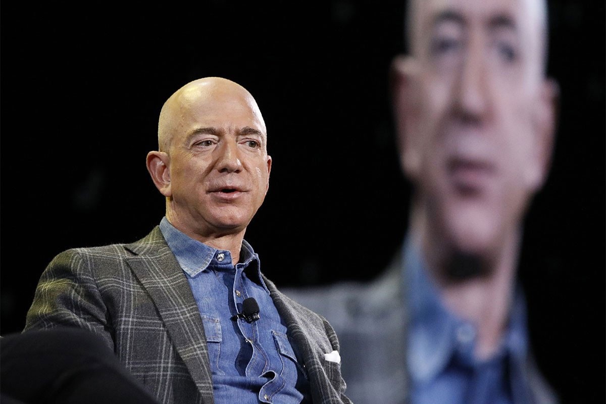 Džef Bezos ponovo prodaje dionice Amazona