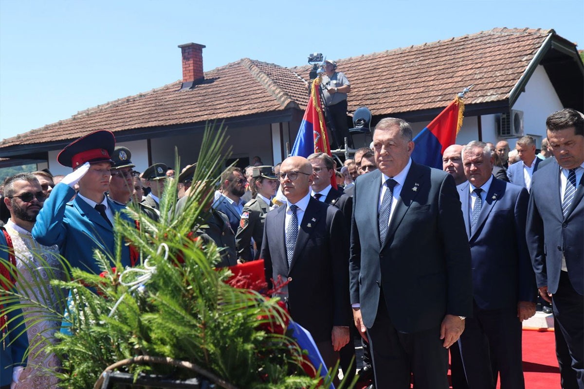 Dodik: Za Srbe mir jedina opcija, ali to ne znači da se nećemo braniti