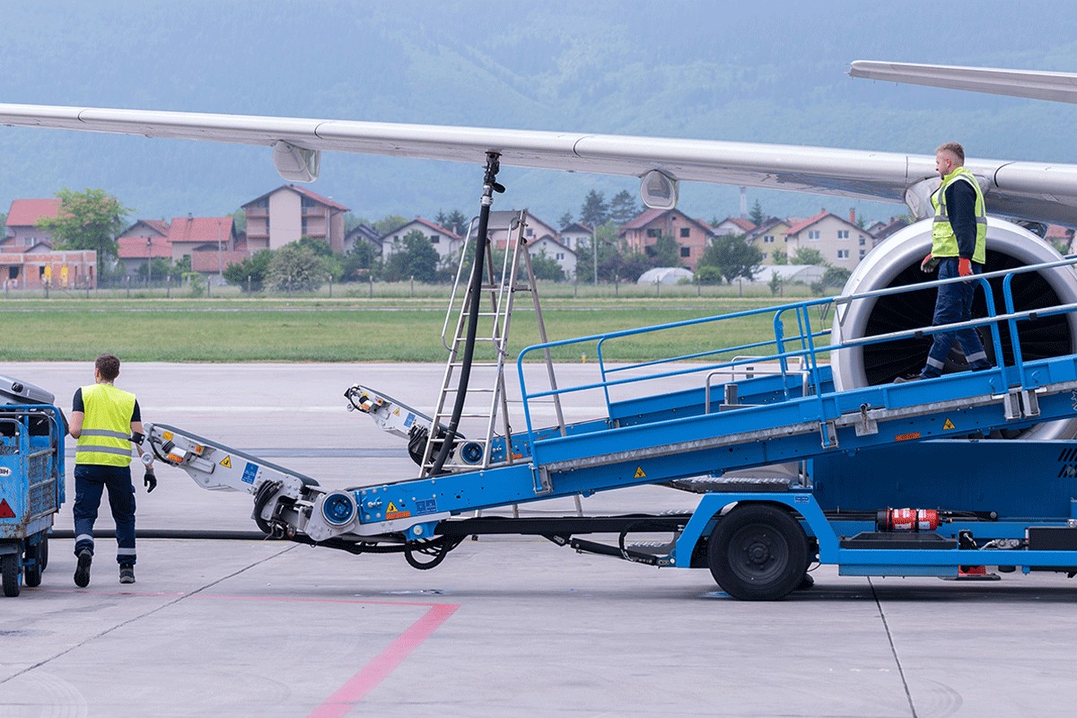 Aerodrom Sarajevo: Prvi put u jednom mjesecu više od 200 hiljada putnika