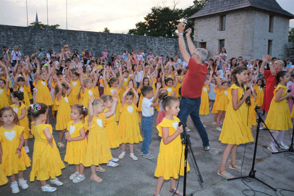 Tradicionalni koncert "Vrapčića" na Kastelu