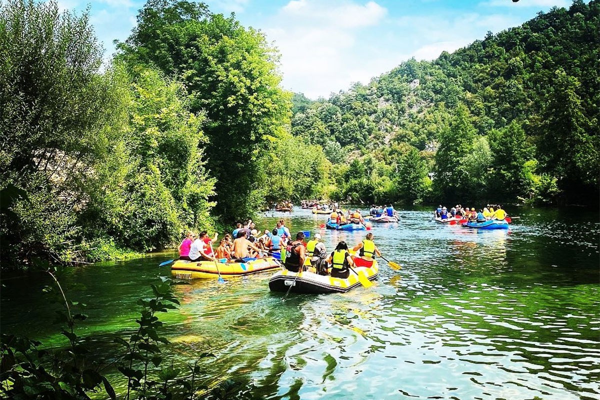 Rafteri uživali u čarima ljepotice Une (FOTO)