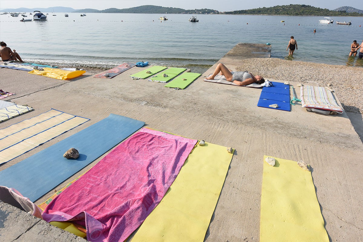 U ljetovalištu u Hrvatskoj pokupili peškire za "rezervaciju plaže": Vlasnike čeka iznenađenje