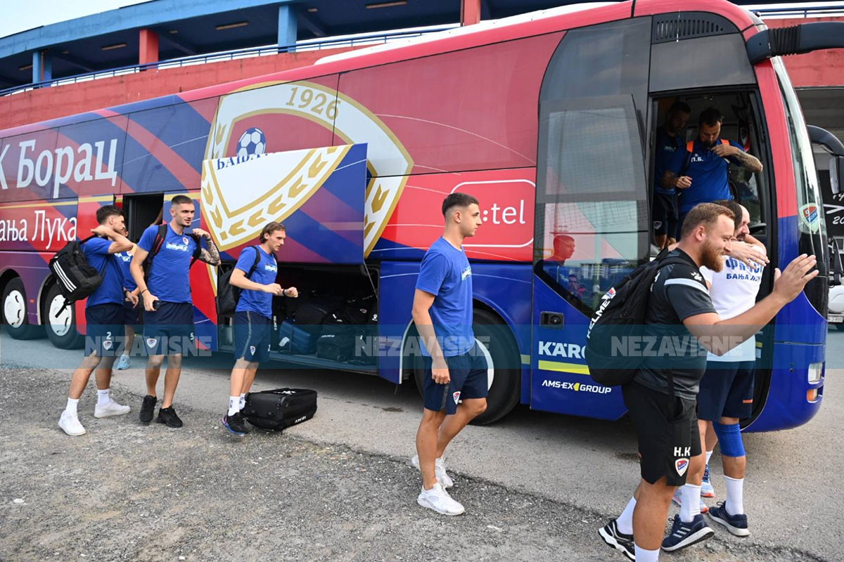 Heroji stigli kući: Borac nastavlja pohod na Evropu (FOTO/VIDEO)