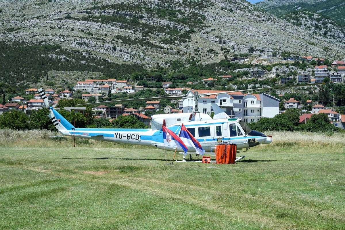 Politika prizemljila helikopter koji gasi požare