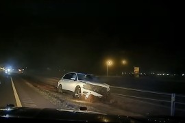 Vozila čak 200 km/h da stigne natankati auto (VIDEO)