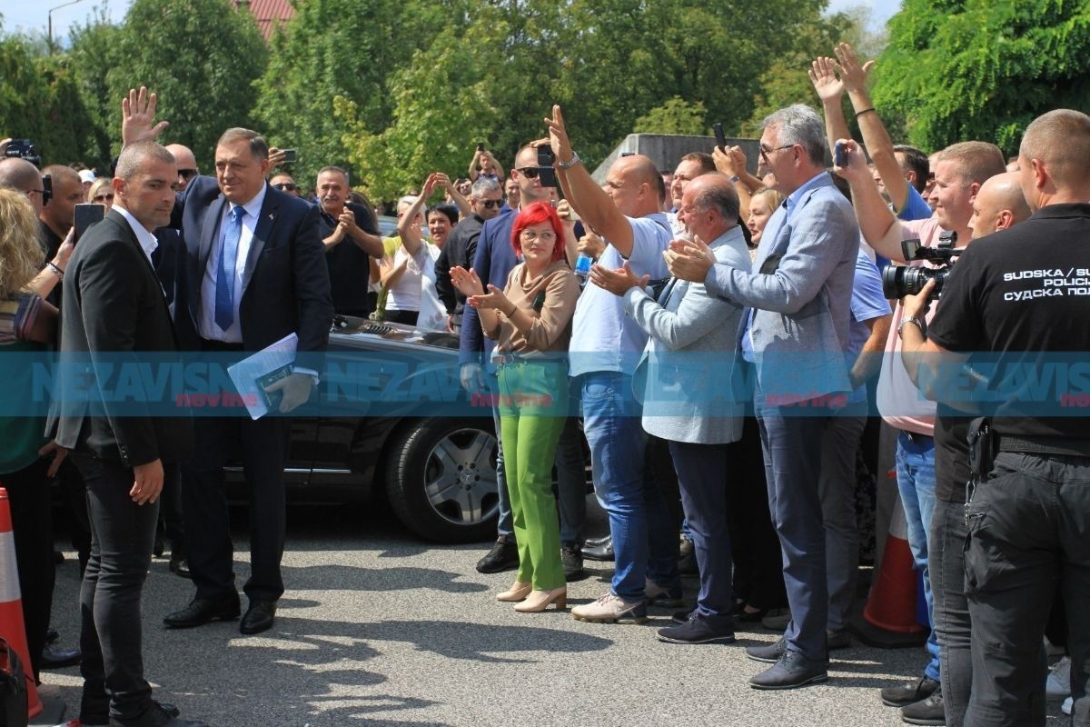 Dodik poslije suđenja: Tražimo samo da se izvede Aneks 10 kao dokaz