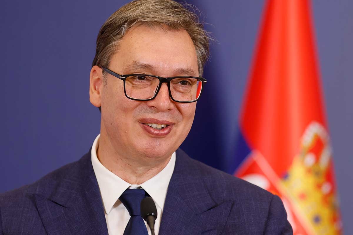 Vučić: Za nas velika vest kupovina 12 Rafala