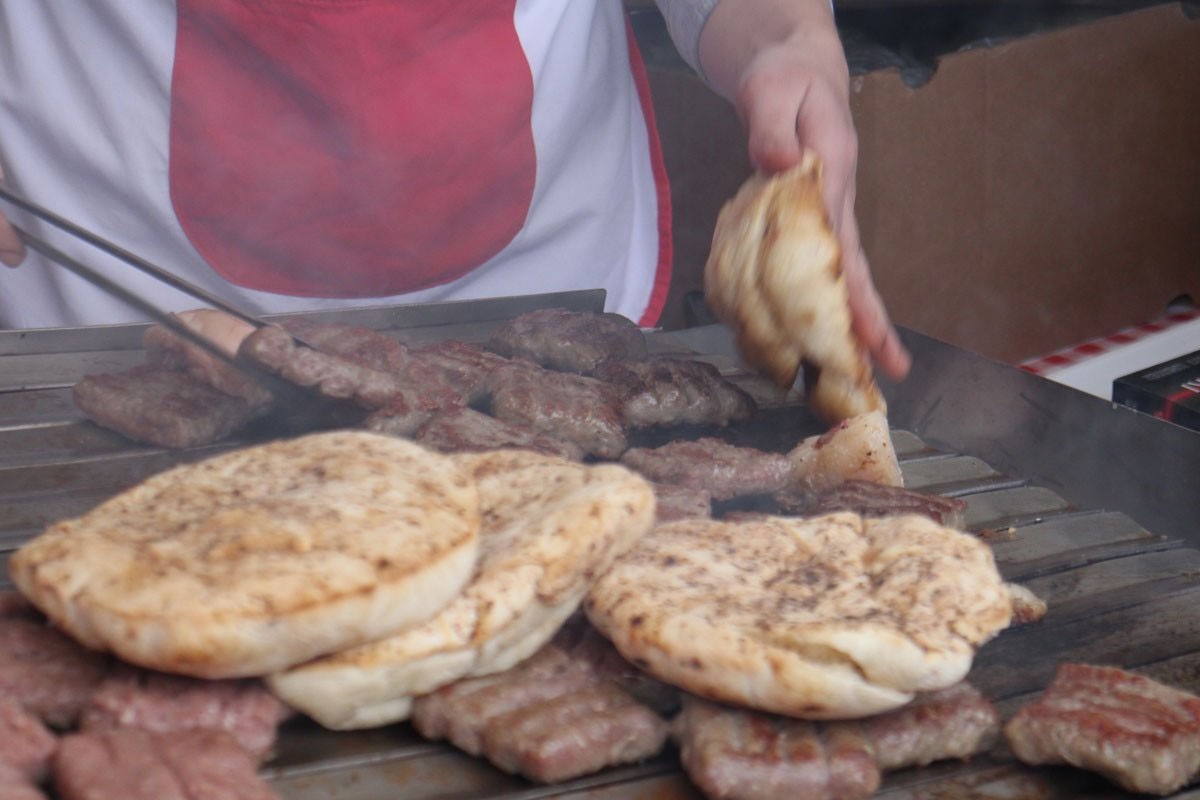 Kontroverzni slovenački biznismen se sveti BiH preko ćevapa