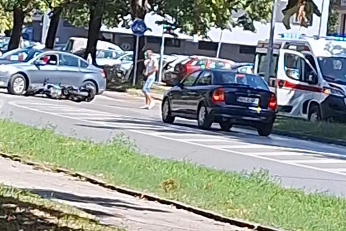 Sudar auta i motocikla u Banjaluci, Hitna na terenu