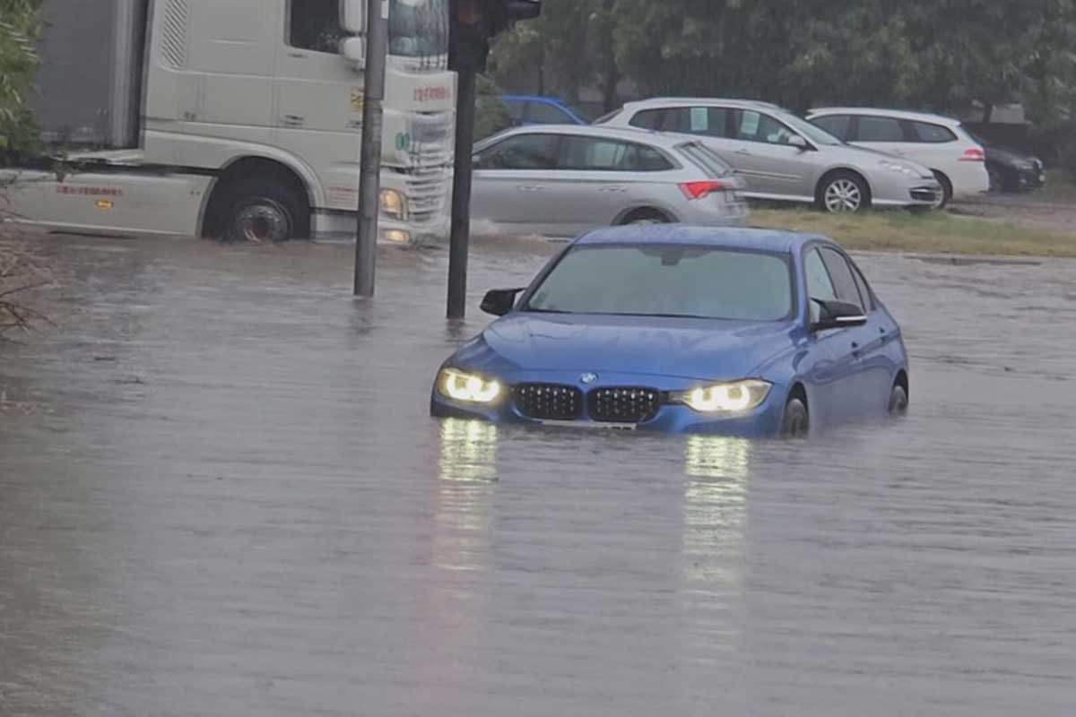 Na Cetinju palo čak 150 litara kiše po metru kvadratnom