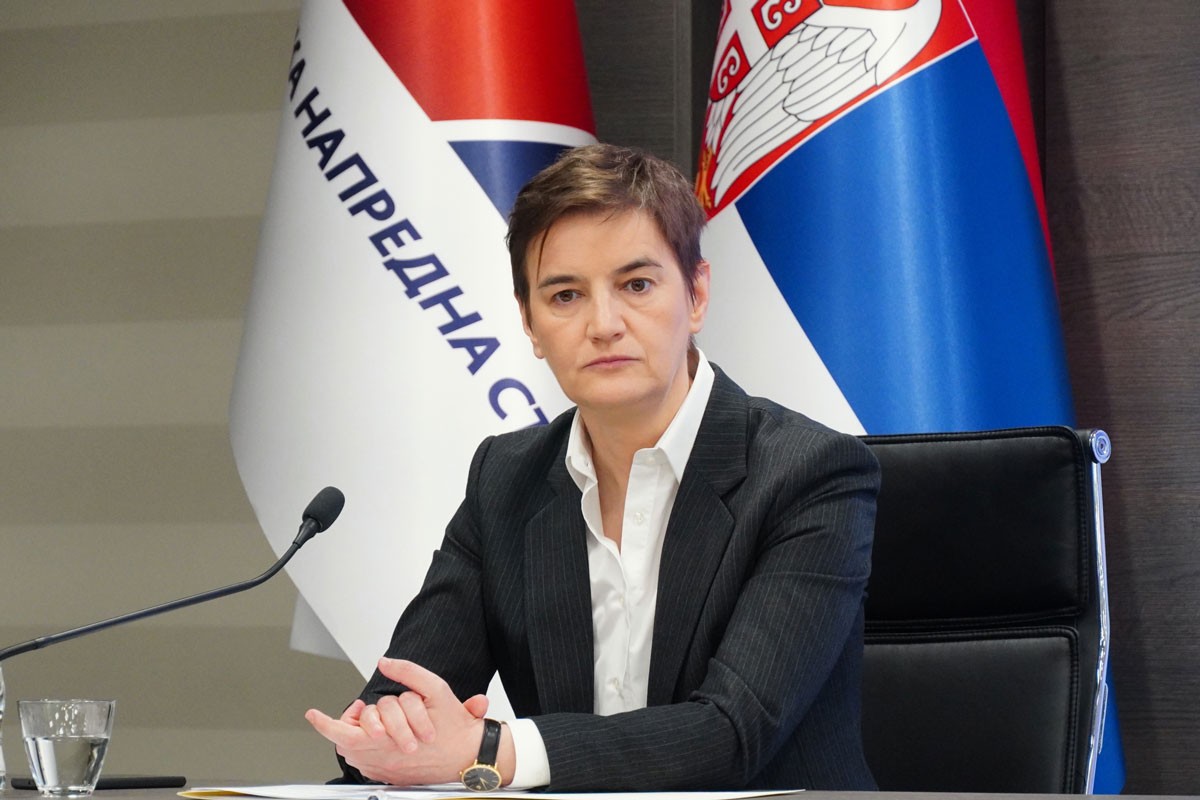 Brnabić: Smešna pitanja da li se Srbija sprema za rat