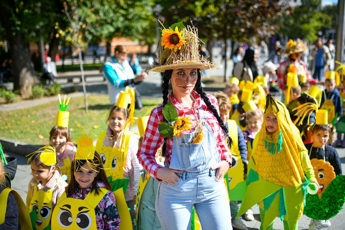 Jesenji festival cvijeća, plodova i meda