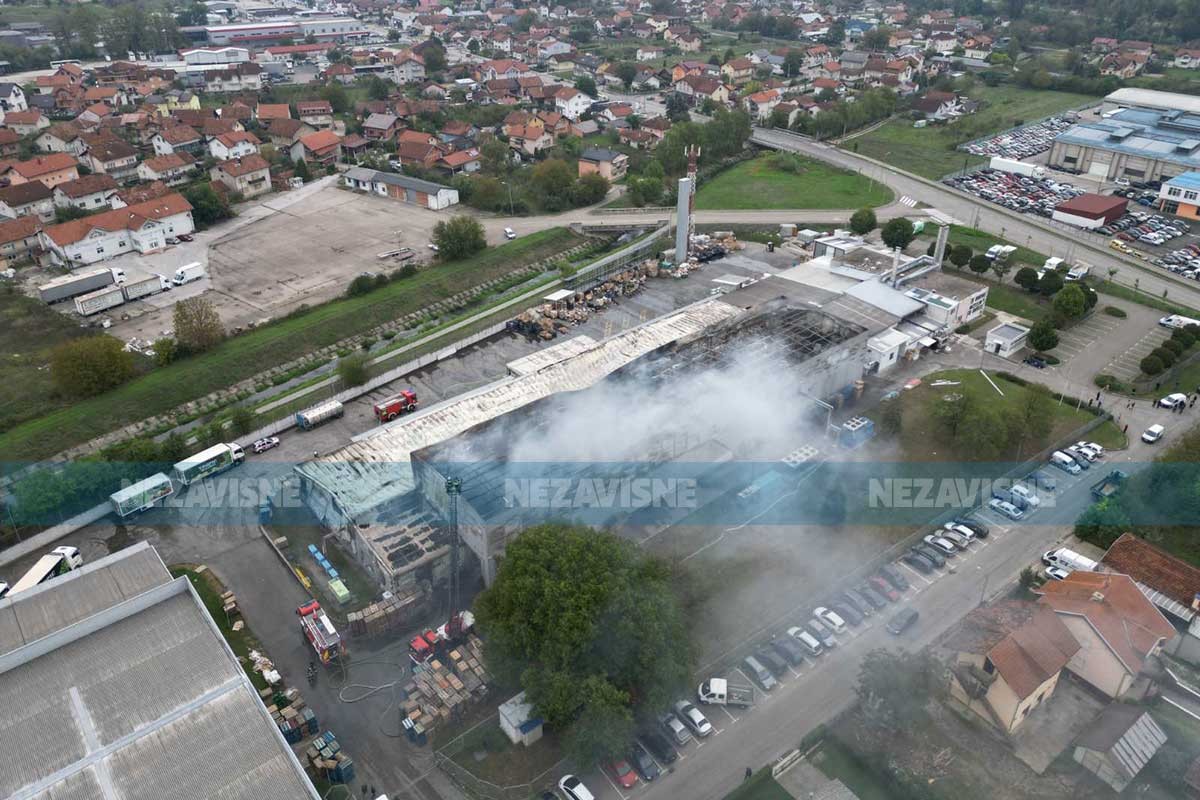 Pogledajte razmjere velikog požara u Banjaluci (FOTO, VIDEO)