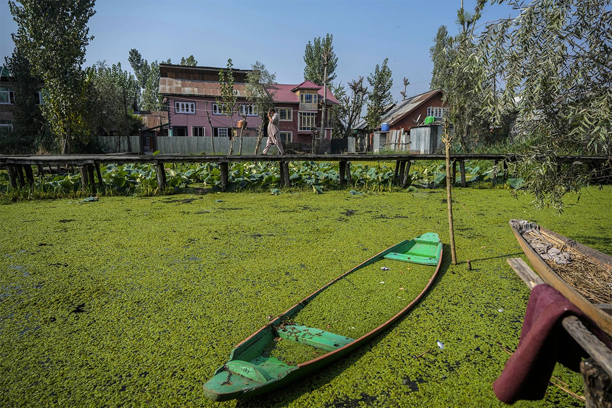 Najmanje četiri osobe poginule u poplavama u Mumbaju