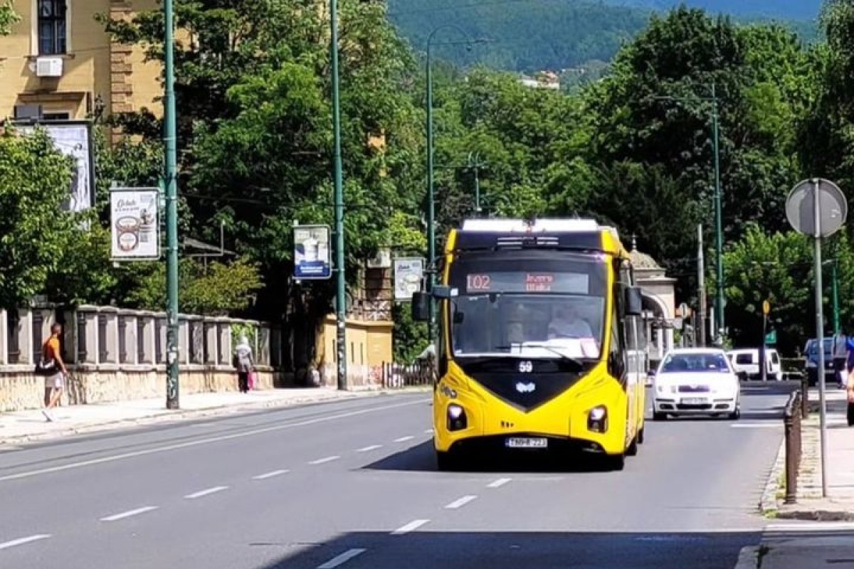 Vlada KS nabavlja još deset novih trolejbusa