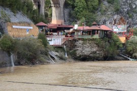 Veliki broj područja u Federaciji BiH izložen je riziku od bujičnih tokova