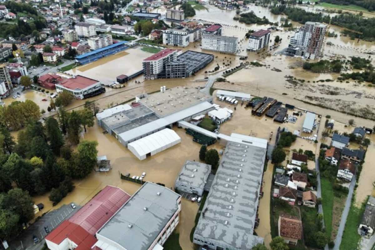 Potvrđeno: U poplavama u Fojnici poginula žena