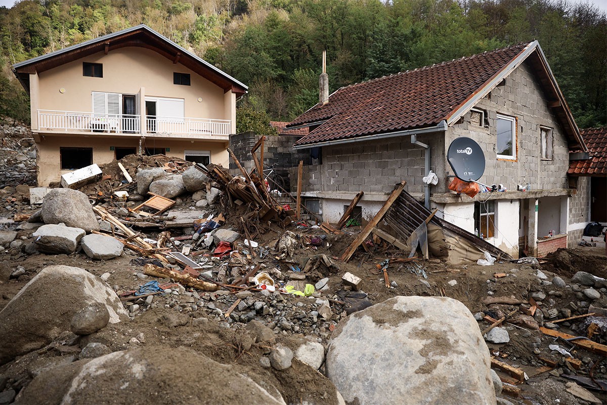 EU šalje timove za potragu i spašavanje u BiH