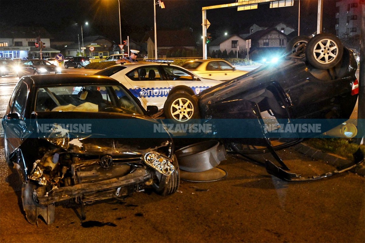 Detalji saobraćajke u Banjaluci: Tri osobe prebačene na UKC RS (FOTO, VIDEO)