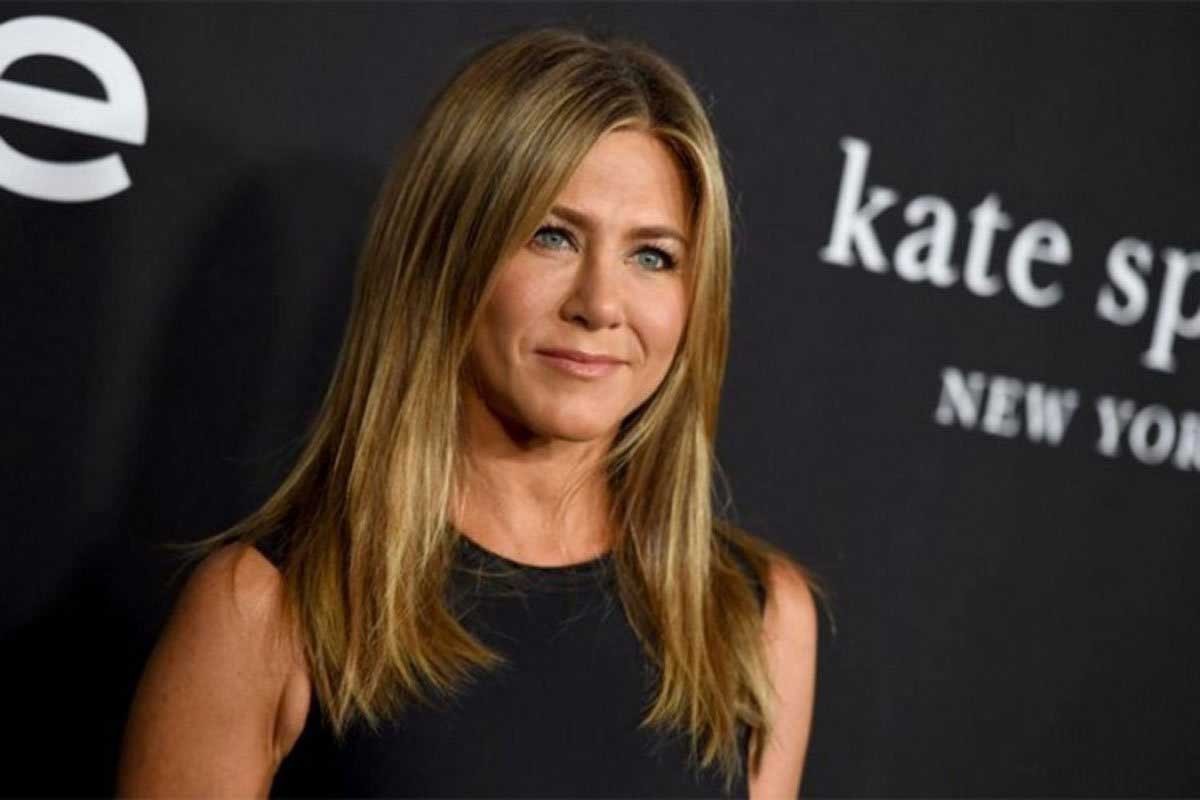 Dženifer Aniston se skinula, mreže “poludjele” (VIDEO)