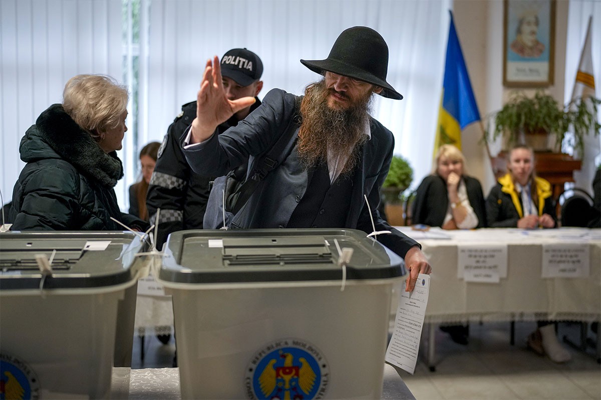 Prvi rezultati referenduma u Moldaviji: "Za" EU 50 odsto glasača, ko će prevagnuti