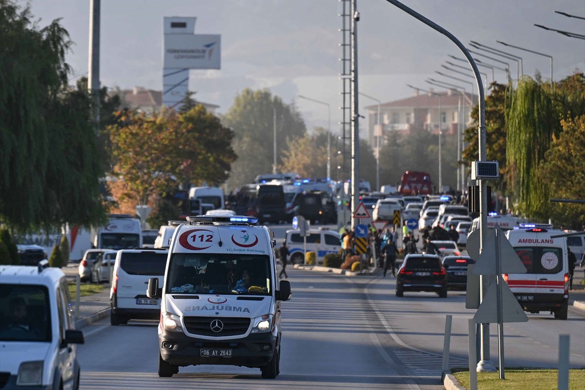 Detalji strave u Turskoj: Napadnuta fabrika u kojoj se pravi prvi borbeni avion (VIDEO)