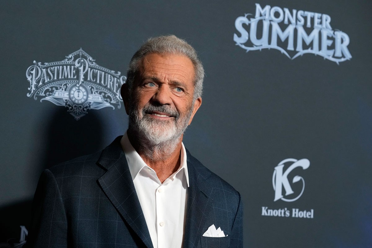 Mel Gibson vrijeđao Kamalu Haris: Ona ima IQ kao što ga ima i drveni stub