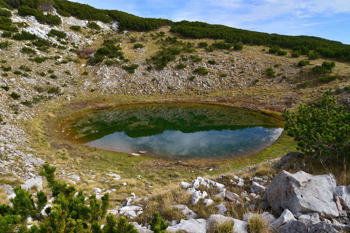 Jesenji plašt ogrnuo veličanstvenu Čvrsnicu (FOTO)