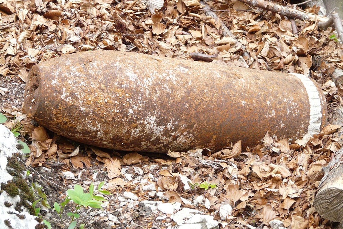 Dječaci pronašli zaostalu bombu u Ulcinju