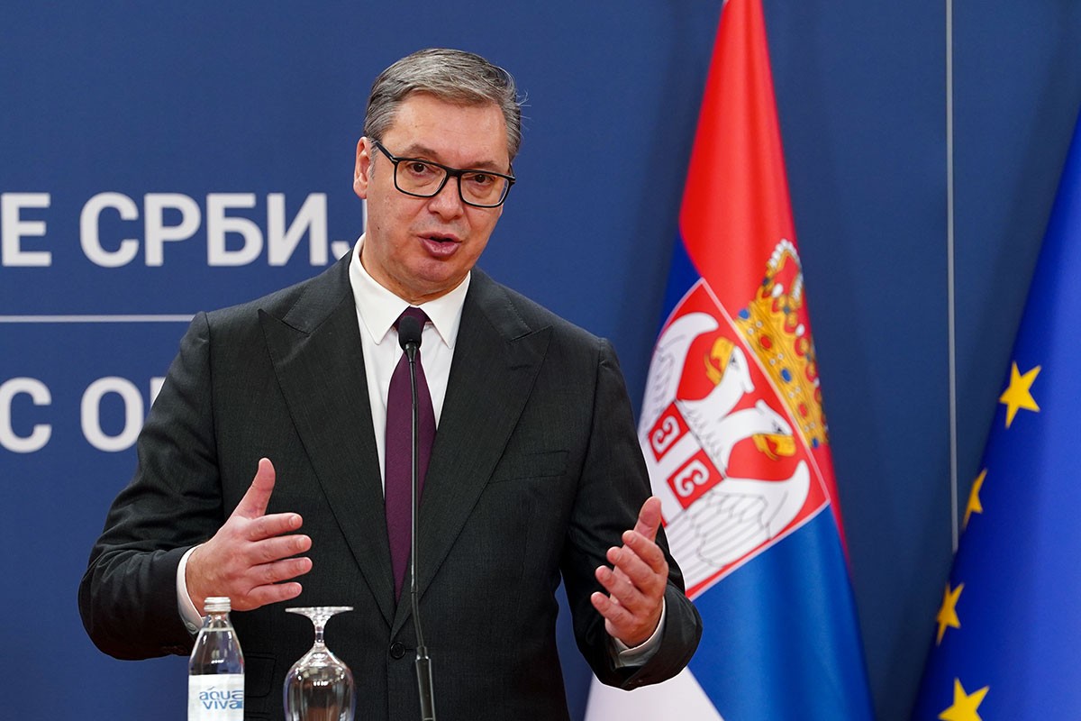 Vučić: Nisam tražio da Vesić podnese ostavku