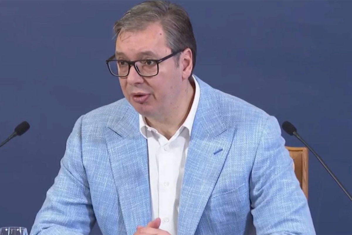 Vučić: Incident u Zubinom Potoku pokušaj velikog i žestokog napada (VIDEO)