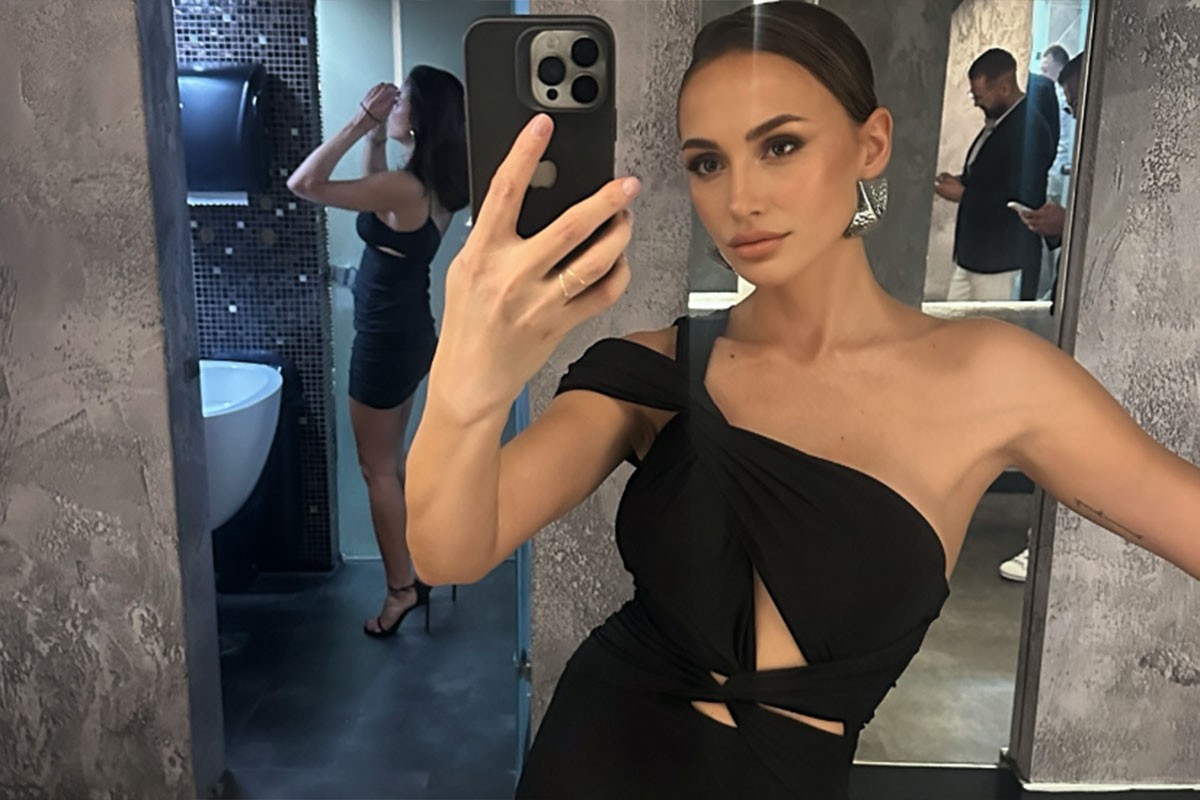 Evo kako je Emina Jahović izgledala na početku karijere