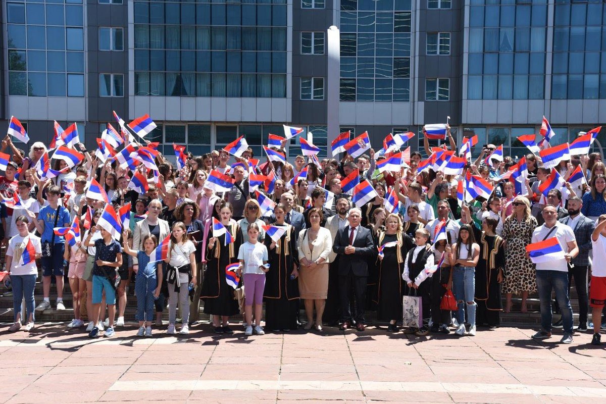 Srpska otvara vrata djeci sa KiM, produženi rokovi