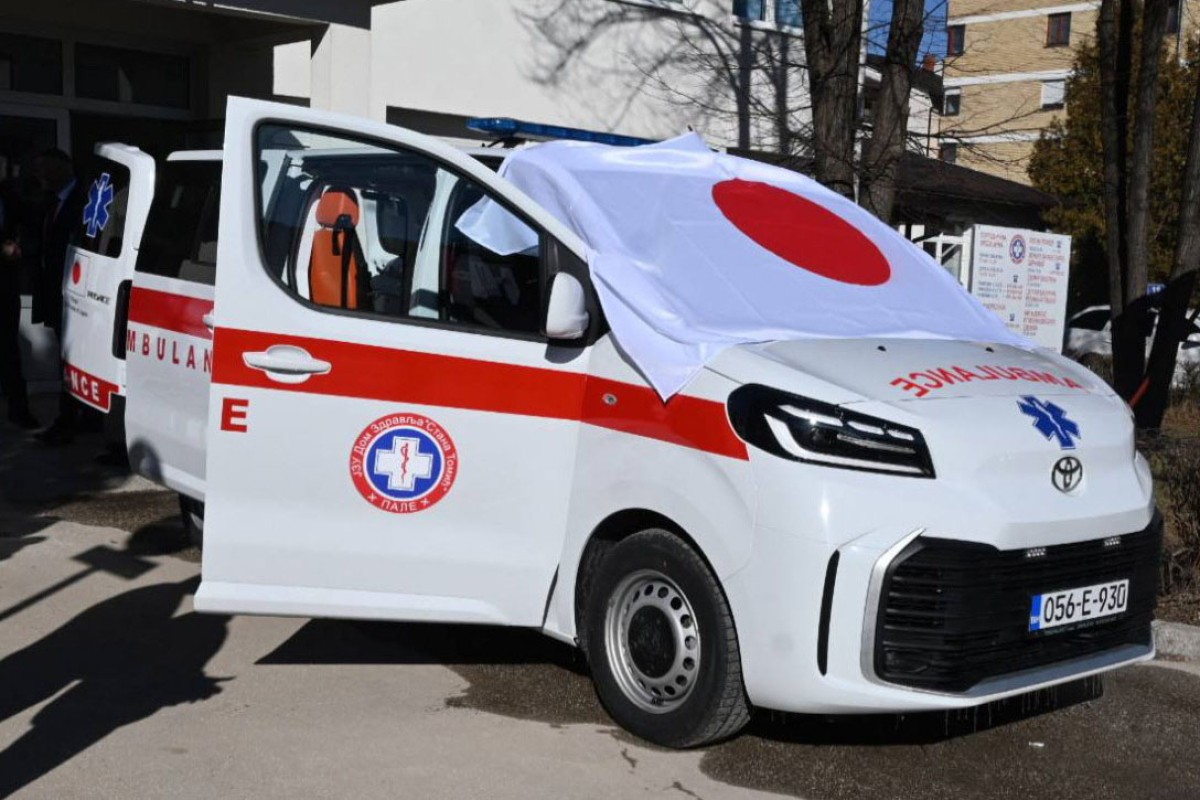 Dom zdravlja dobio moderno sanitetsko vozilo
