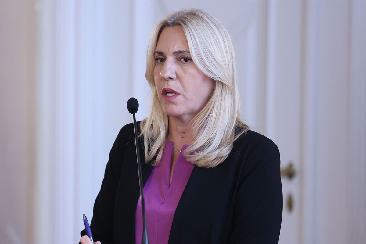 Cvijanović: Helez živi u zabludi